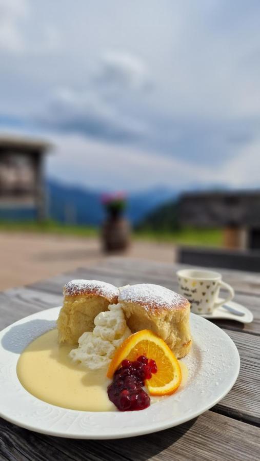 Almgasthaus Glocknerblick Гроскирххайм Экстерьер фото