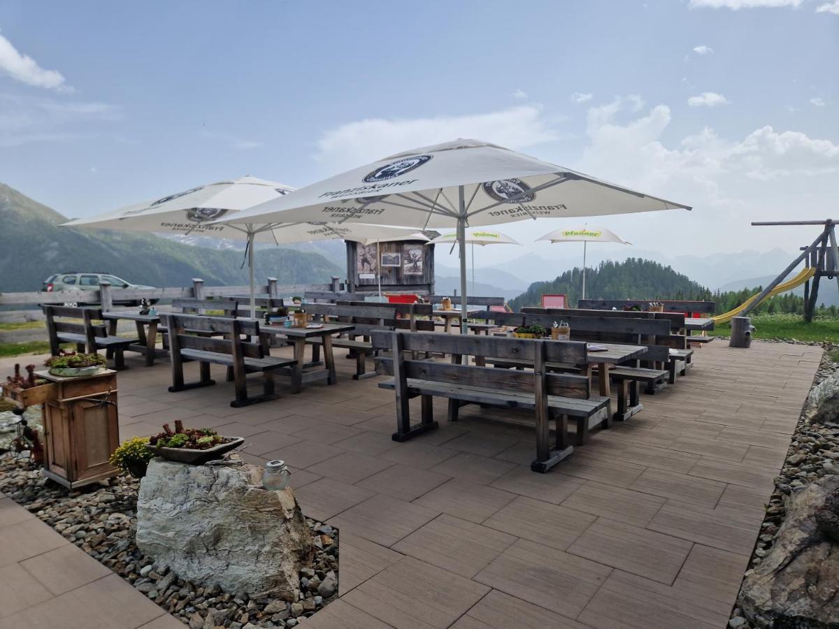 Almgasthaus Glocknerblick Гроскирххайм Экстерьер фото