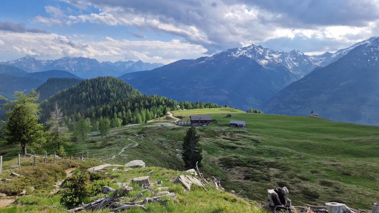 Almgasthaus Glocknerblick Гроскирххайм Экстерьер фото