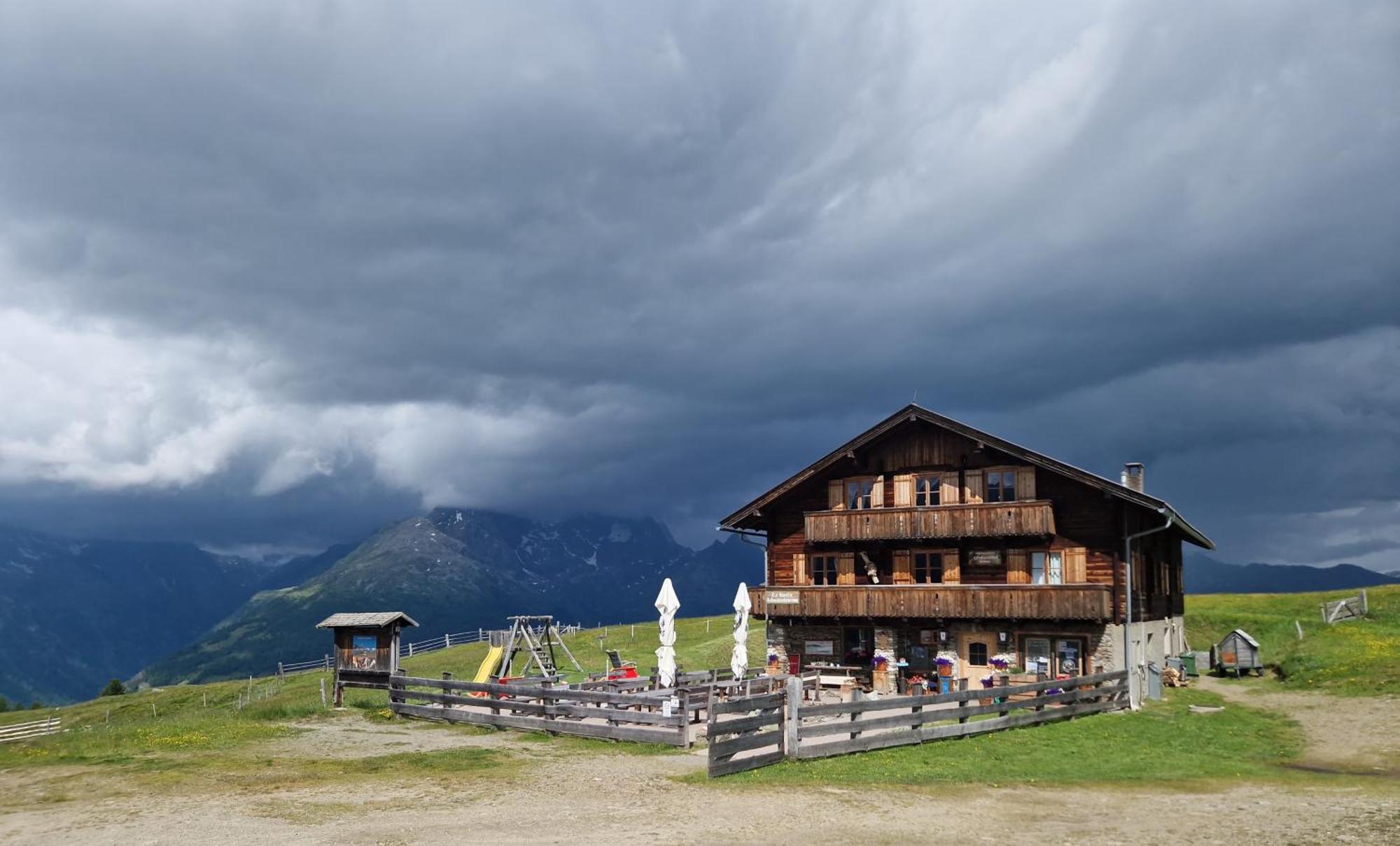 Almgasthaus Glocknerblick Гроскирххайм Экстерьер фото